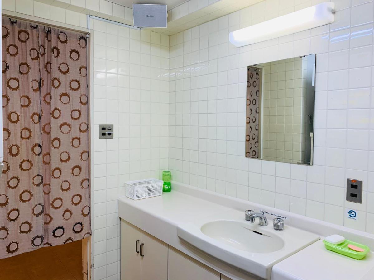 Guesthouse Shiawase Eki Fukuoka  Kültér fotó