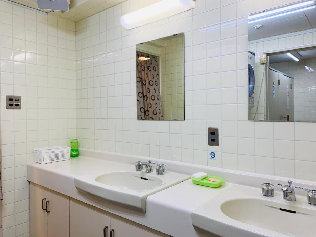 Guesthouse Shiawase Eki Fukuoka  Kültér fotó