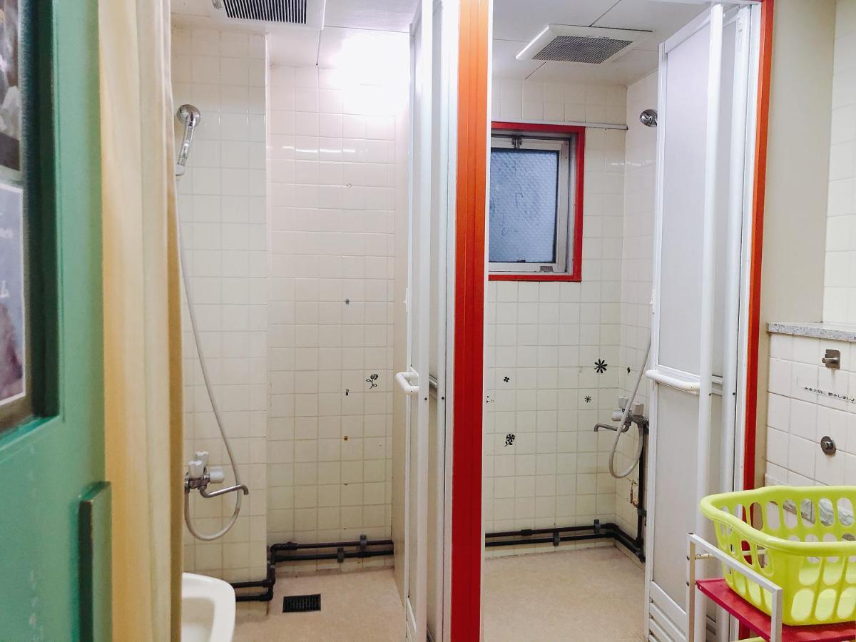 Guesthouse Shiawase Eki Fukuoka  Kültér fotó